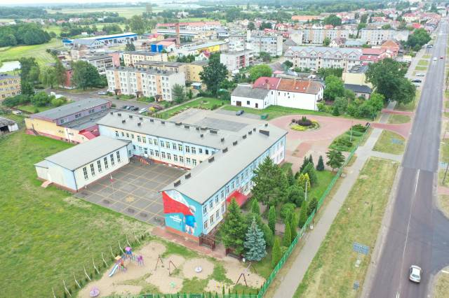 School and Preschool Complex
